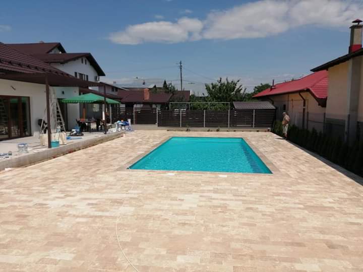 Montaj de travertin in Sibiu